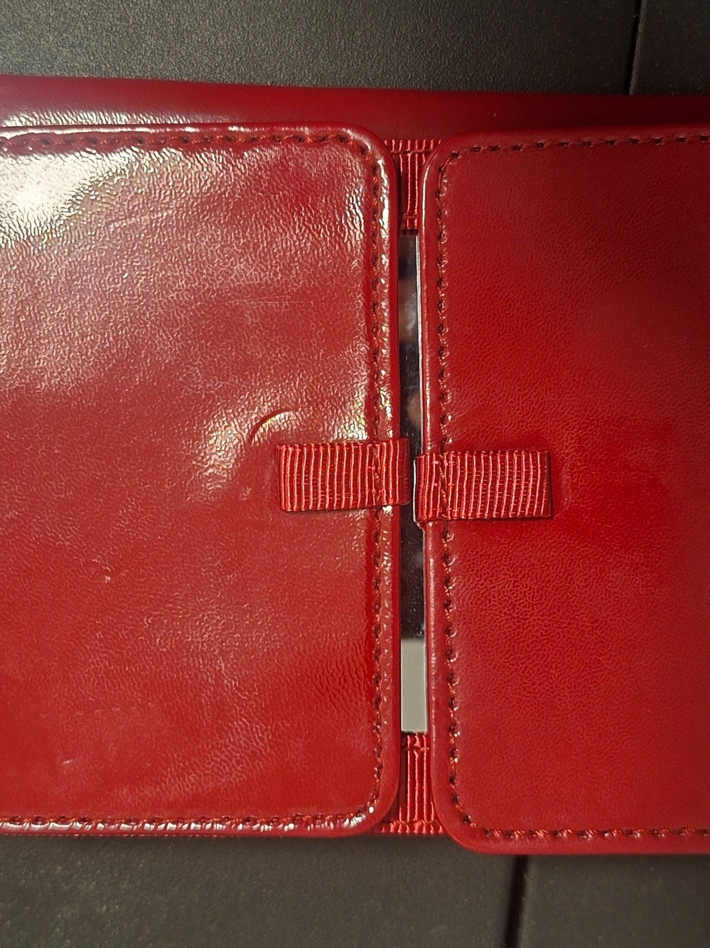 Red Estee Lauder Patent Bow-Accent Women's Clutch - Picture 3 of 6